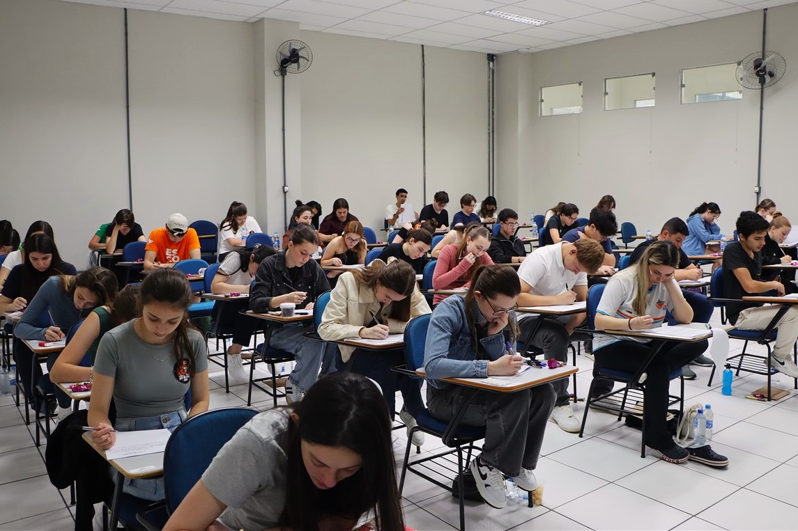 UniGuairacá realiza Vestibular de Medicina 2027